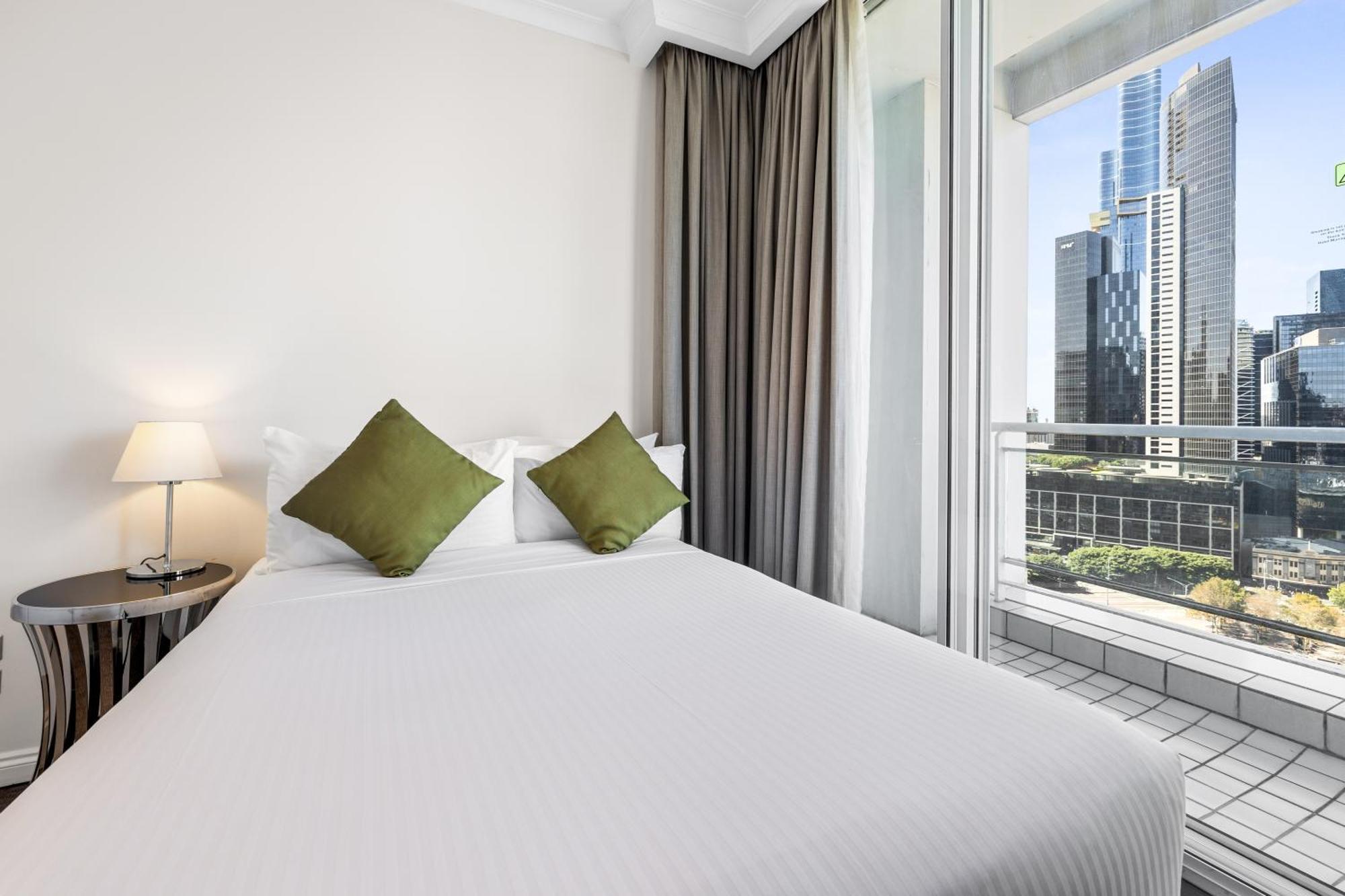 Clarion Suites Gateway Melburne Habitación foto